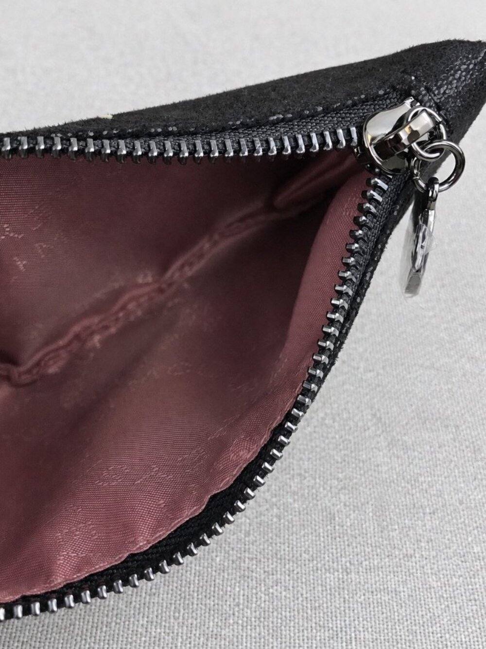 Black Woven Chain Tote + Zip Pouch Set - Picture 5 of 10